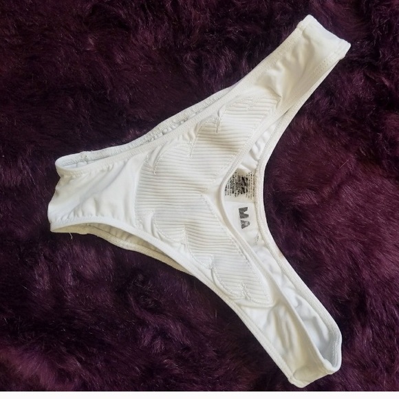 Not selling ISO looking !!!! - Picture 3 of 3